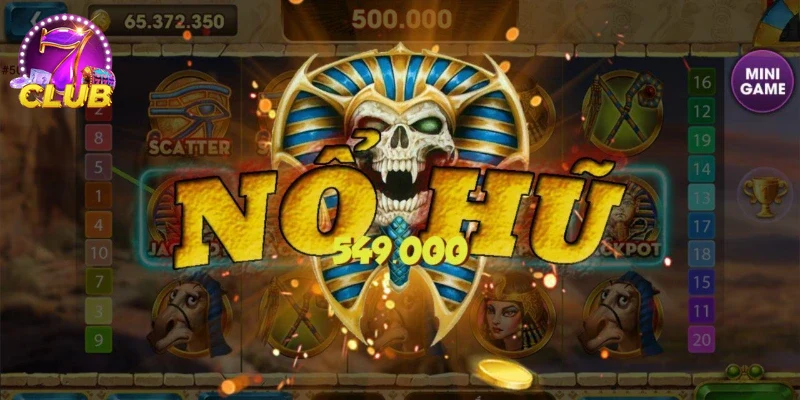 Người chơi vui mừng nhận giải thưởng khi thắng lớn nổ hũ big win